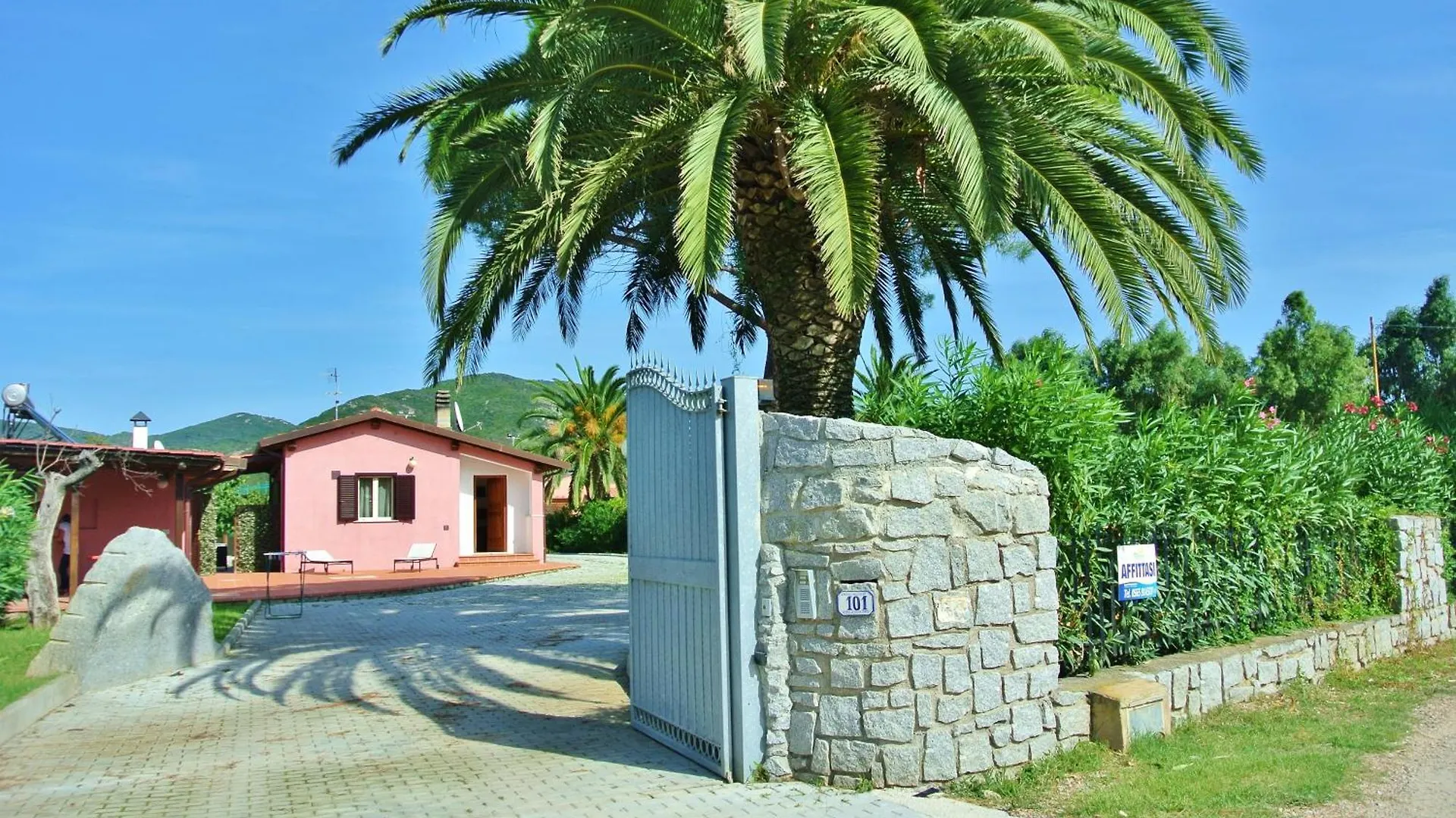Appartamento Bilocale in Villa Elba Marina di Campo